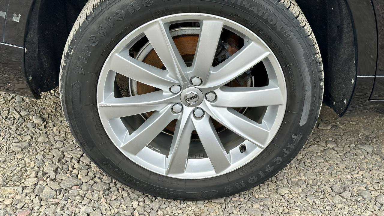 VOLVO XC90 T6 2017