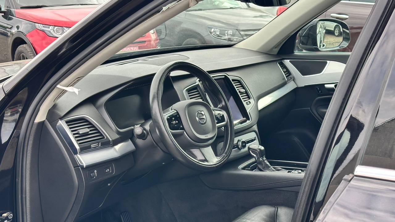 VOLVO XC90 T6 2017