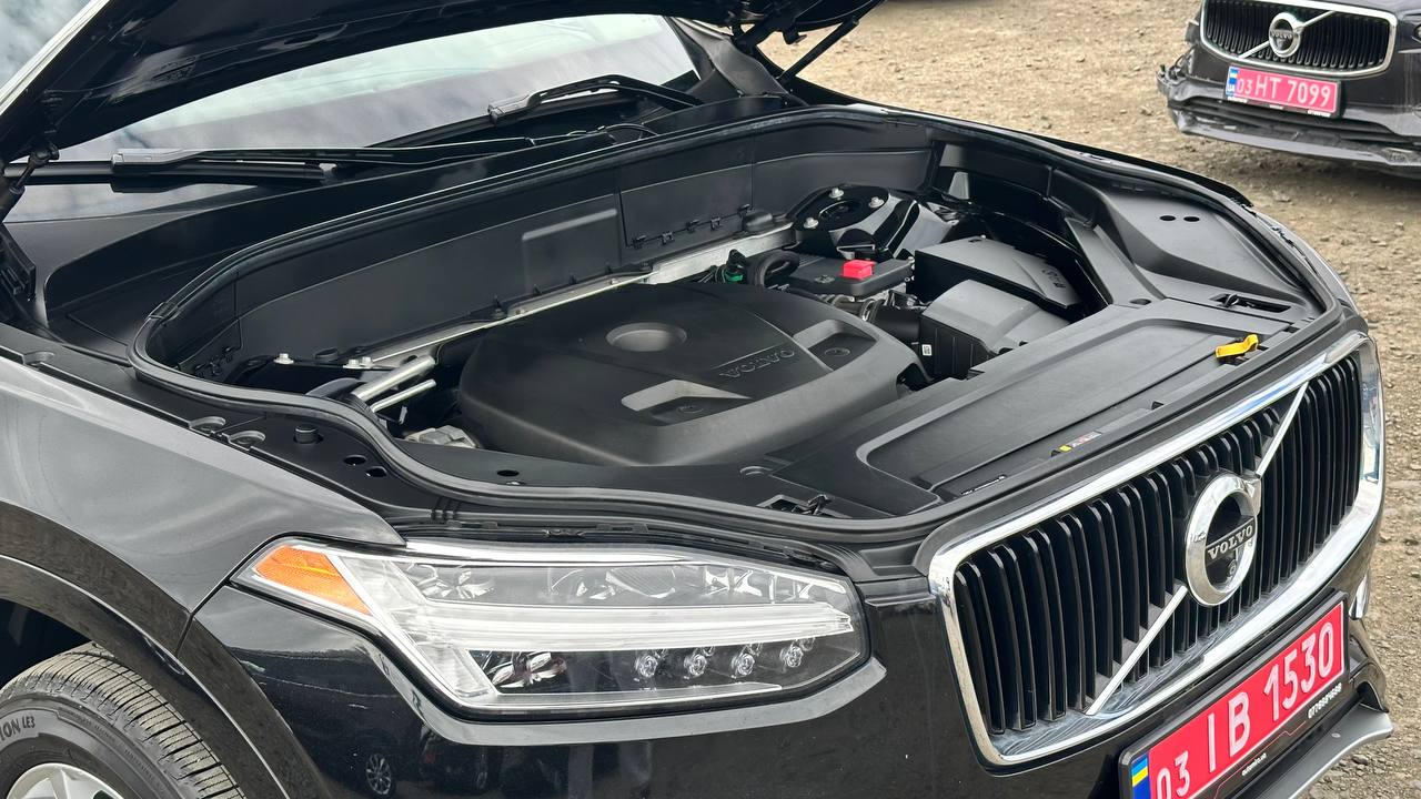 VOLVO XC90 T6 2017