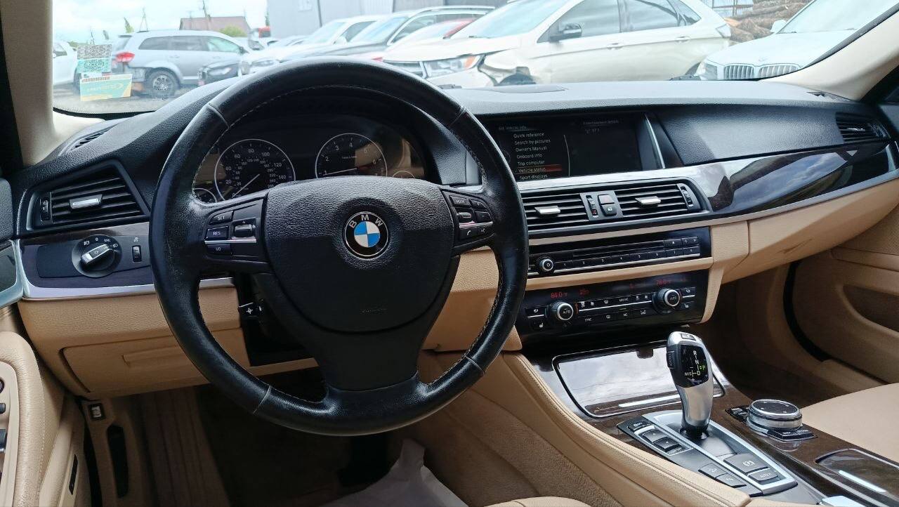 BMW 528 XI 2013