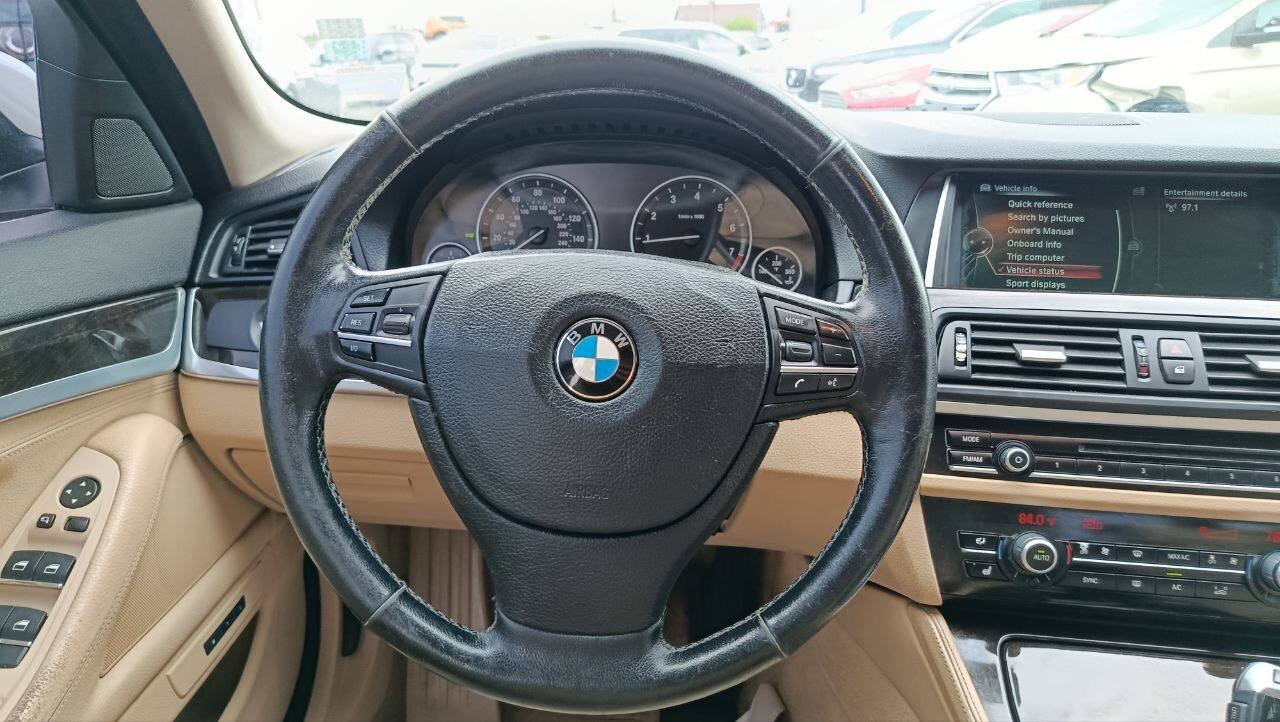 BMW 528 XI 2013
