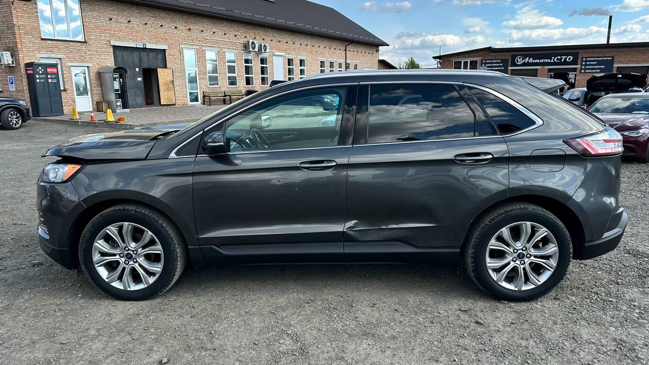 FORD EDGE TITANIUM 2019