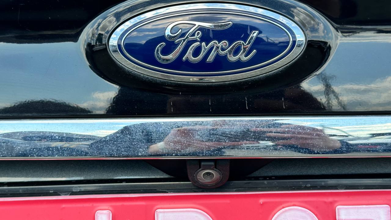 FORD EDGE TITANIUM 2019