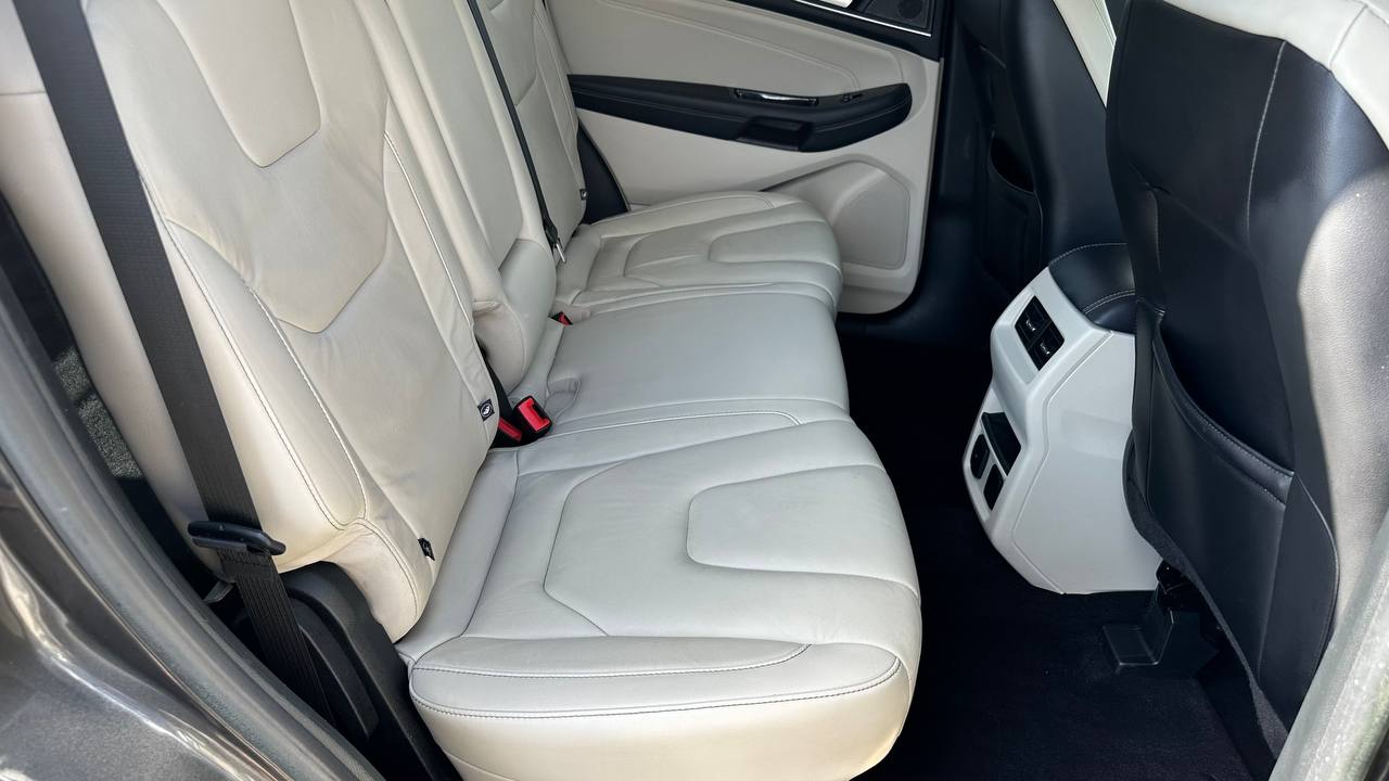 FORD EDGE TITANIUM 2019