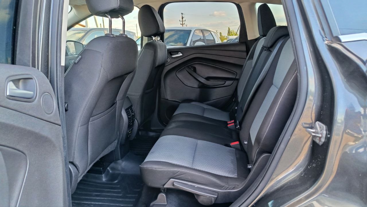 FORD ESCAPE SE 2016