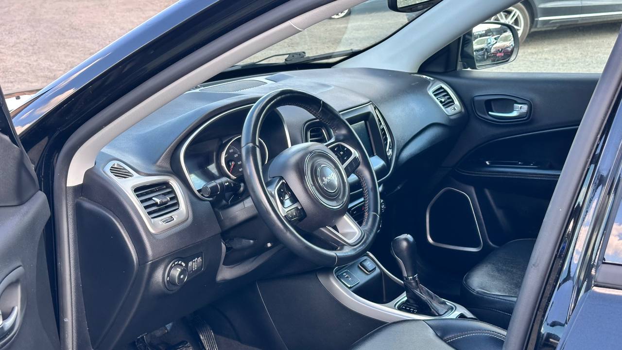 JEEP COMPASS LATITUDE 2017