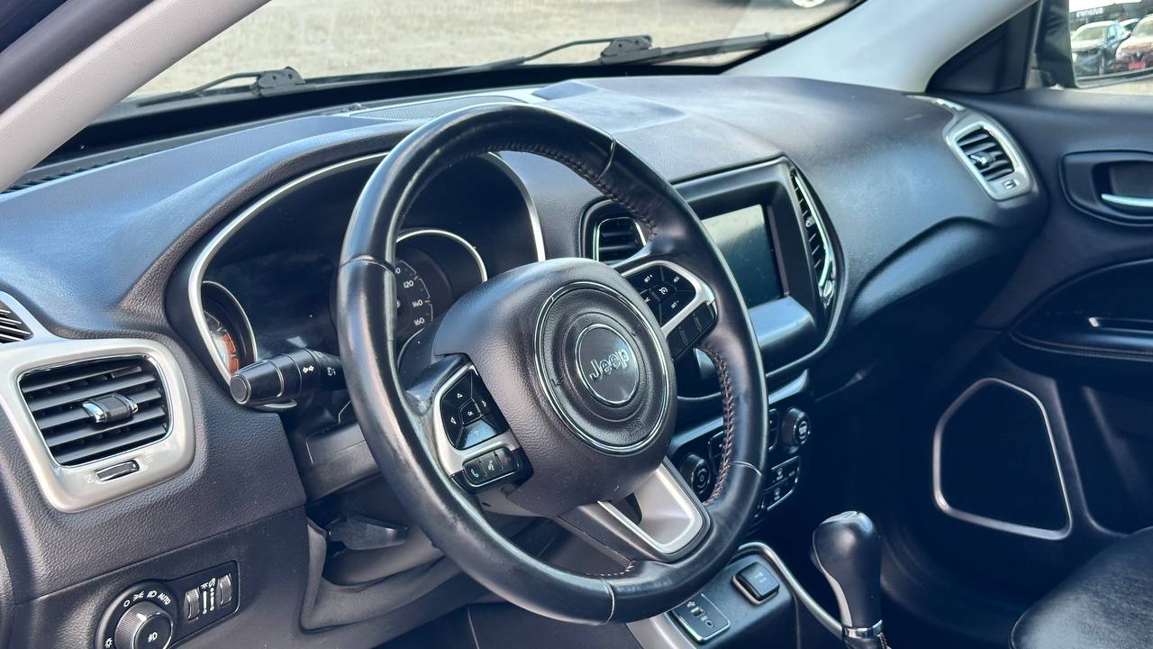JEEP COMPASS LATITUDE 2017