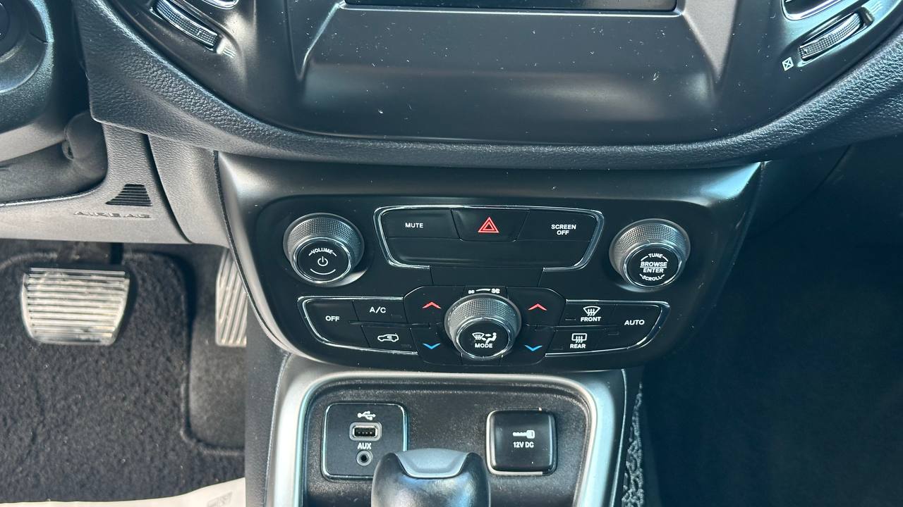 JEEP COMPASS LATITUDE 2017
