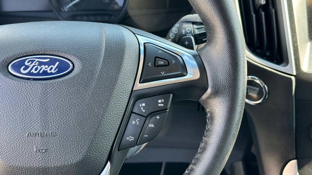 FORD EDGE SEL 2019