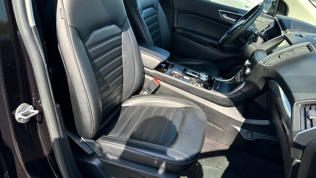 FORD EDGE SEL 2019
