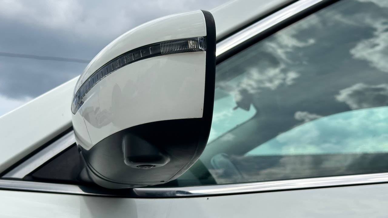 NISSAN ROGUE SV 2017