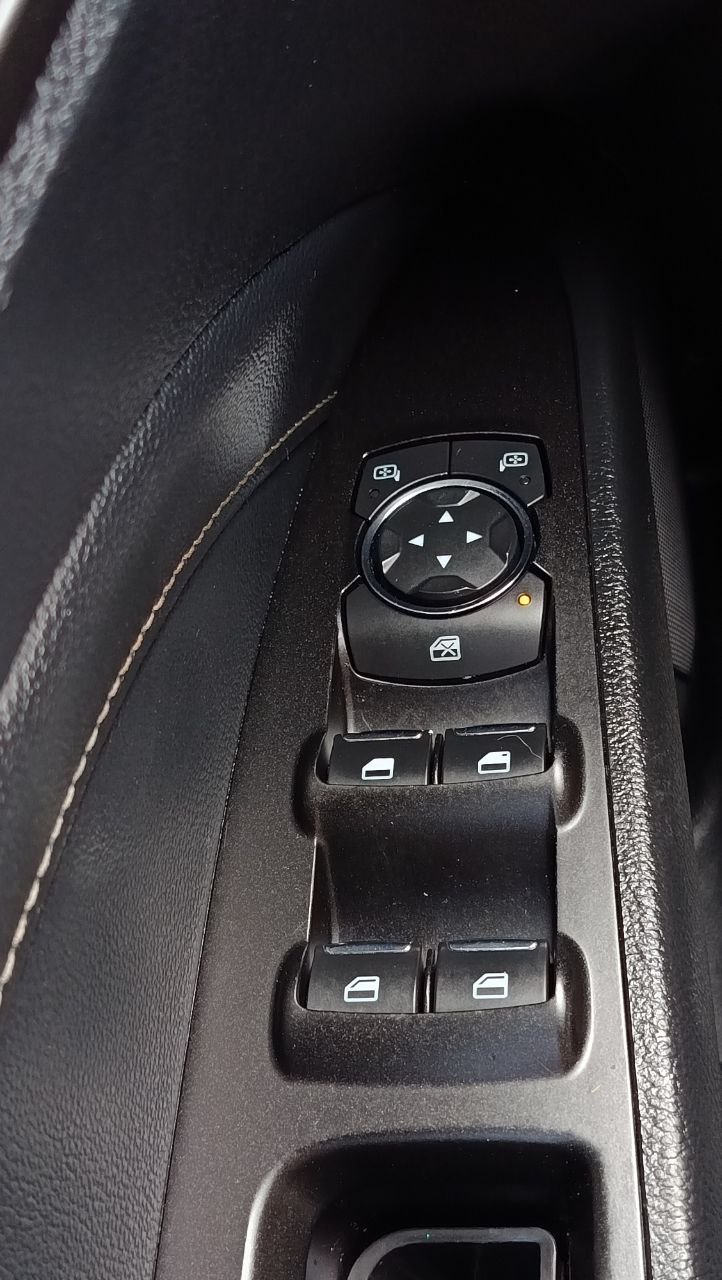 FORD FUSION TITANIUM 2019