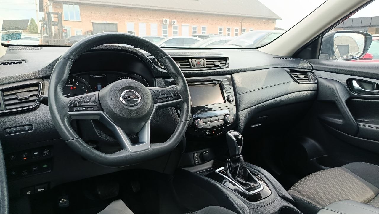 NISSAN ROGUE SV 2017