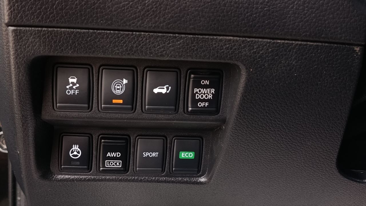 NISSAN ROGUE SV 2017