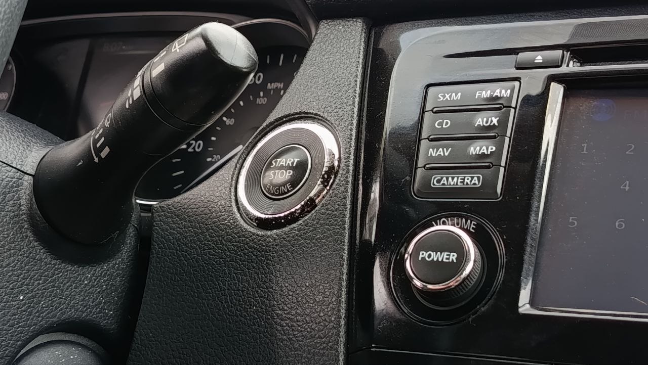 NISSAN ROGUE SV 2017