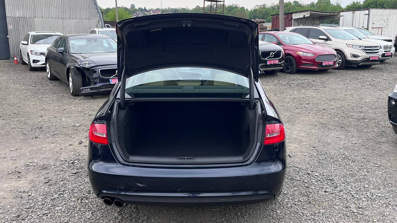 AUDI A4 PREMIUM 2012