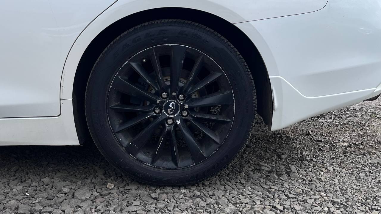 INFINITI Q50 LUXE 2017