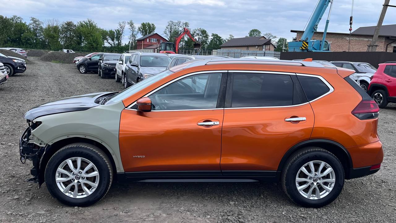 NISSAN ROGUE SV HYBRID 2018