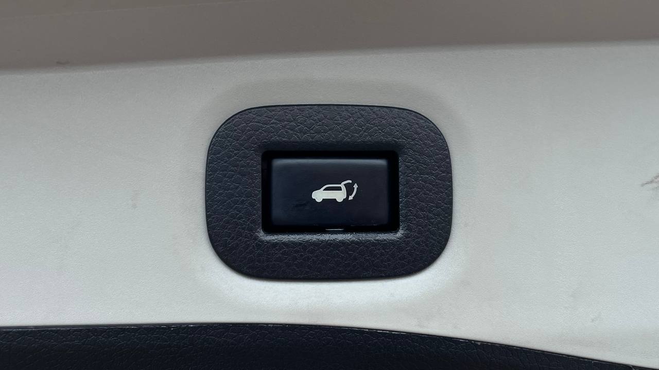NISSAN ROGUE SV HYBRID 2018