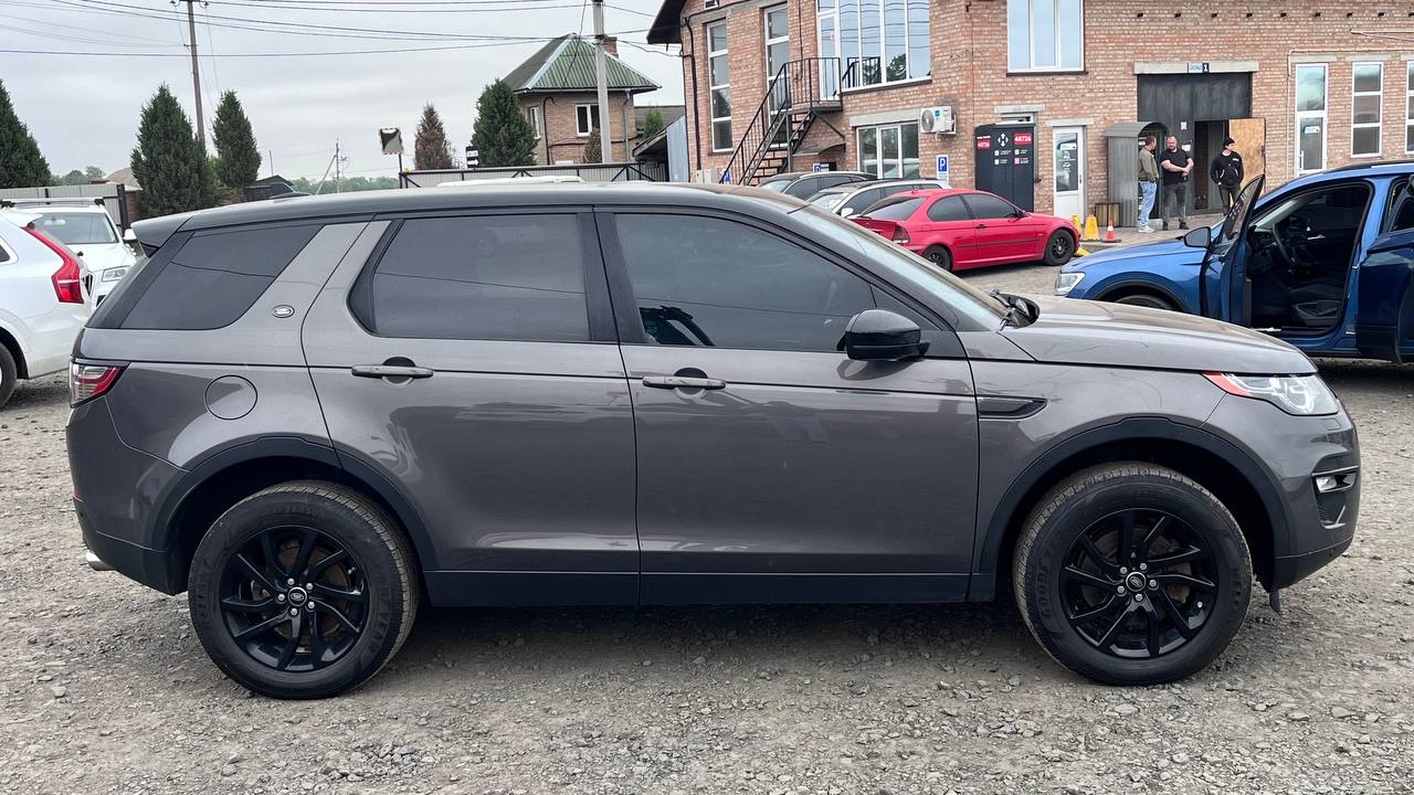 LAND ROVER DISCOVERY SPORT HSE 2015