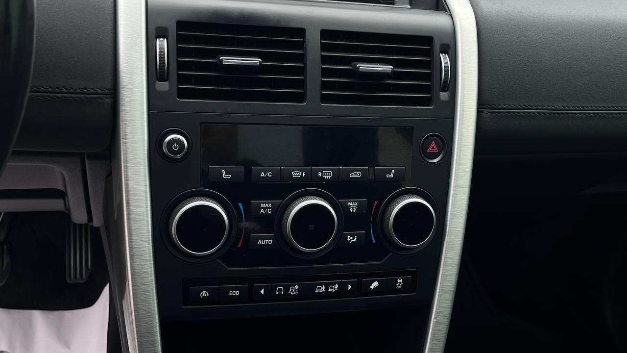 LAND ROVER DISCOVERY SPORT HSE 2015