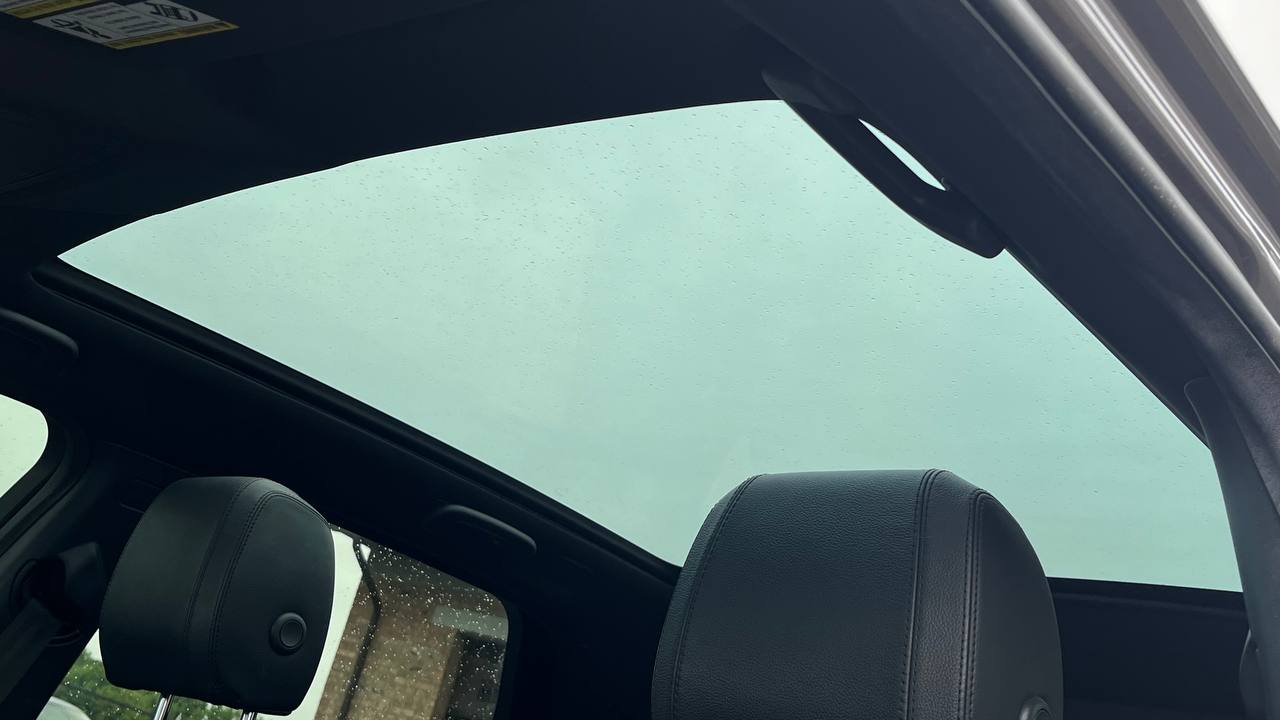 LAND ROVER DISCOVERY SPORT HSE 2015
