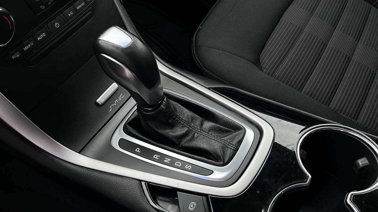 FORD EDGE SEL 2016