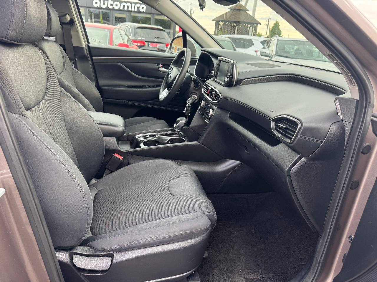 HYUNDAI SANTA FE SE 2019