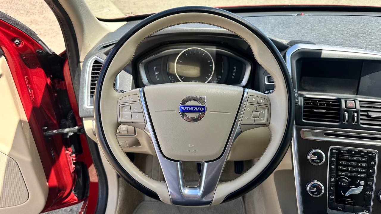 VOLVO XC60 T5 PREMIER 2015