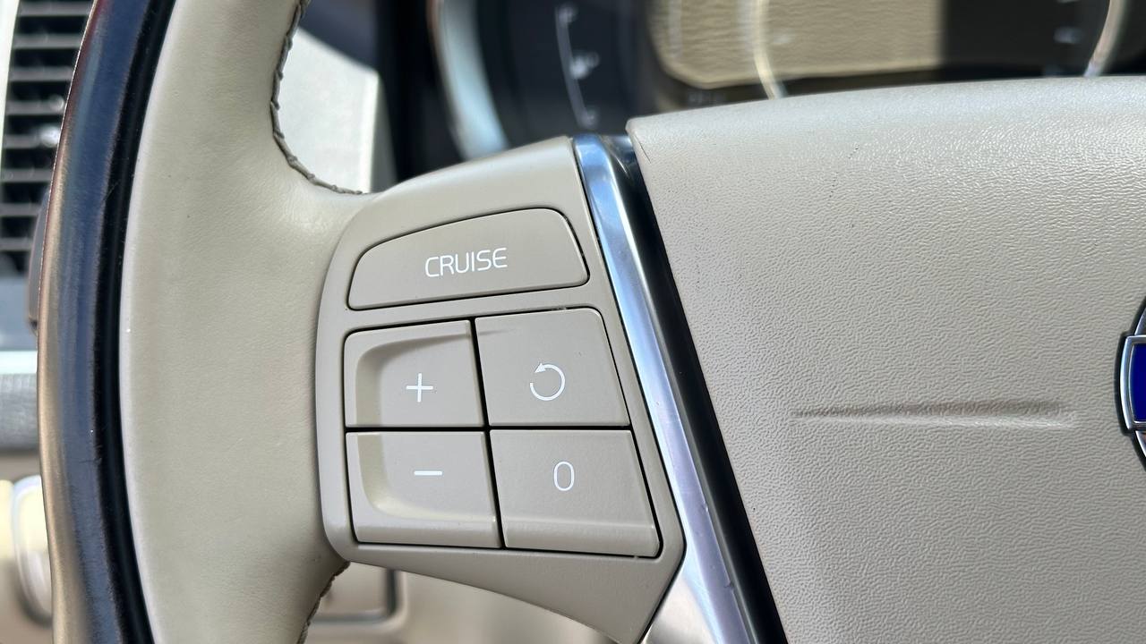 VOLVO XC60 T5 PREMIER 2015