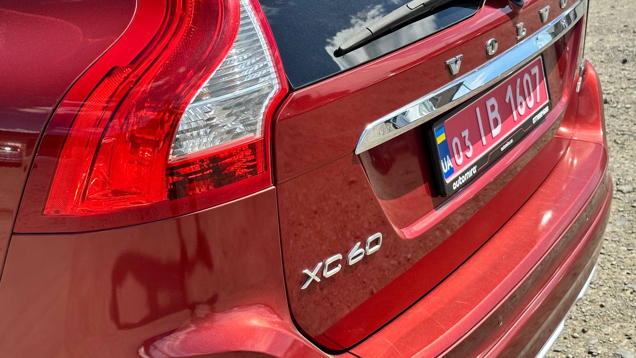 VOLVO XC60 T5 PREMIER 2015