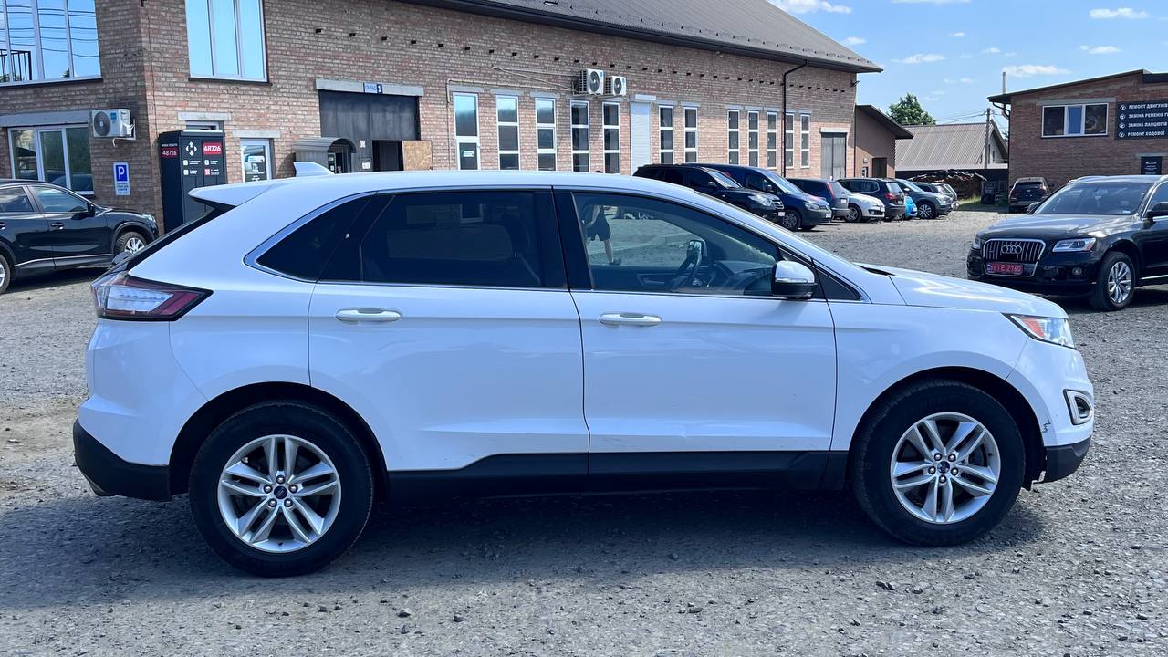 FORD EDGE SEL 2017