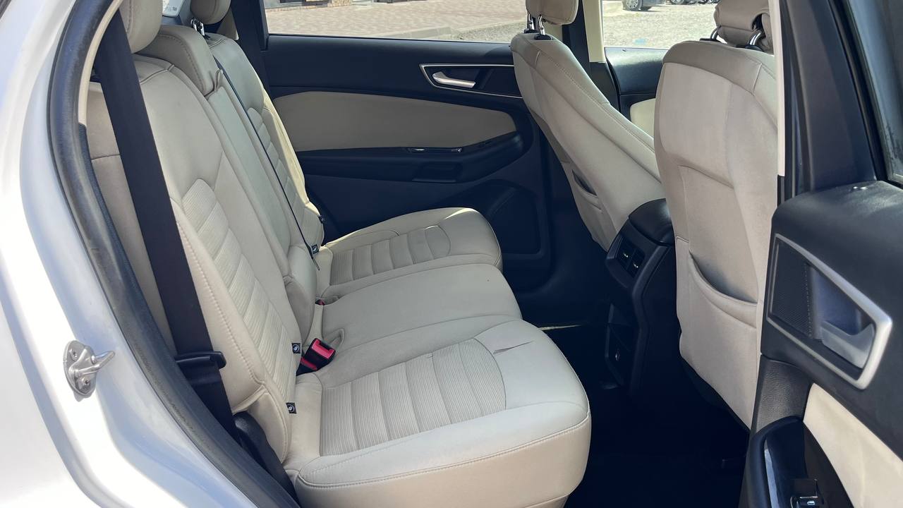 FORD EDGE SEL 2017