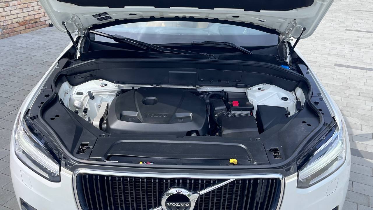 VOLVO XC90 T6 MOMENTUM 2015