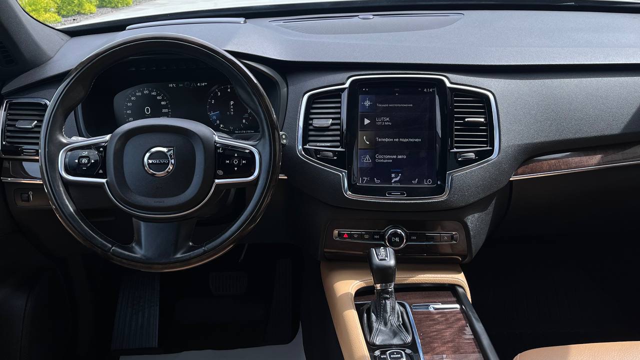 VOLVO XC90 T6 MOMENTUM 2015