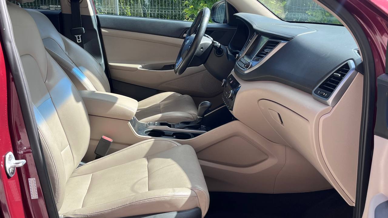 HYUNDAI TUCSON LIMITED 2015