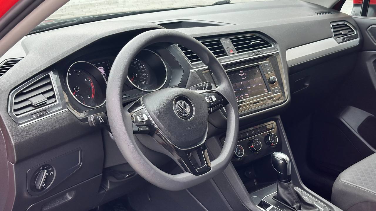 VOLKSWAGEN TIGUAN S 2018