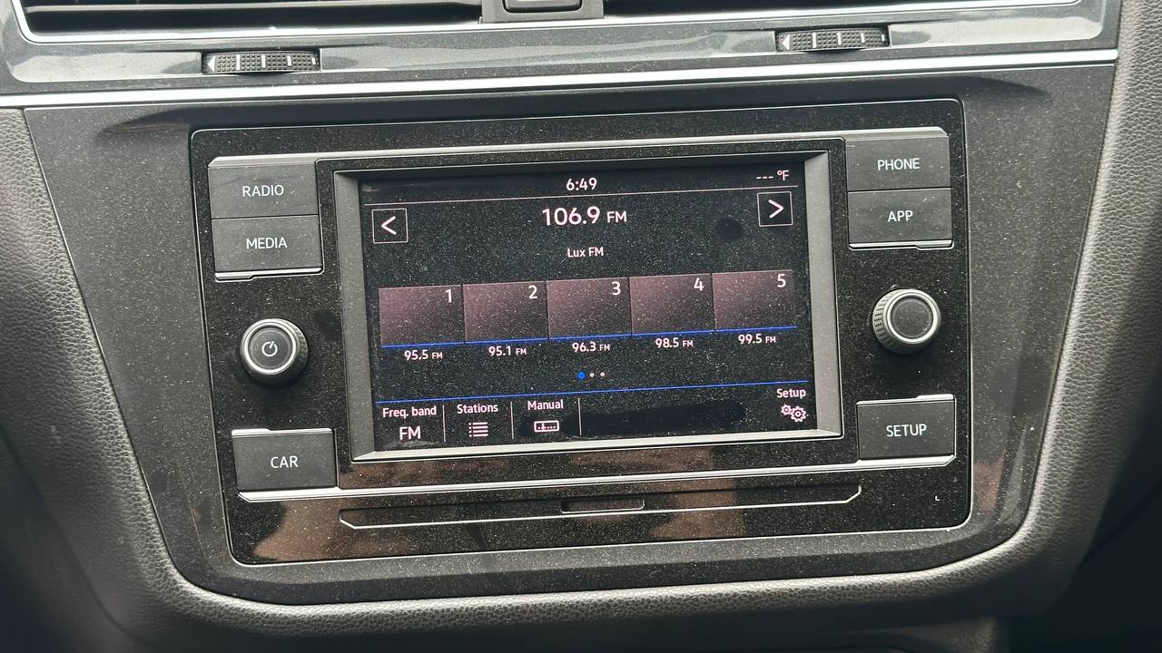VOLKSWAGEN TIGUAN S 2018