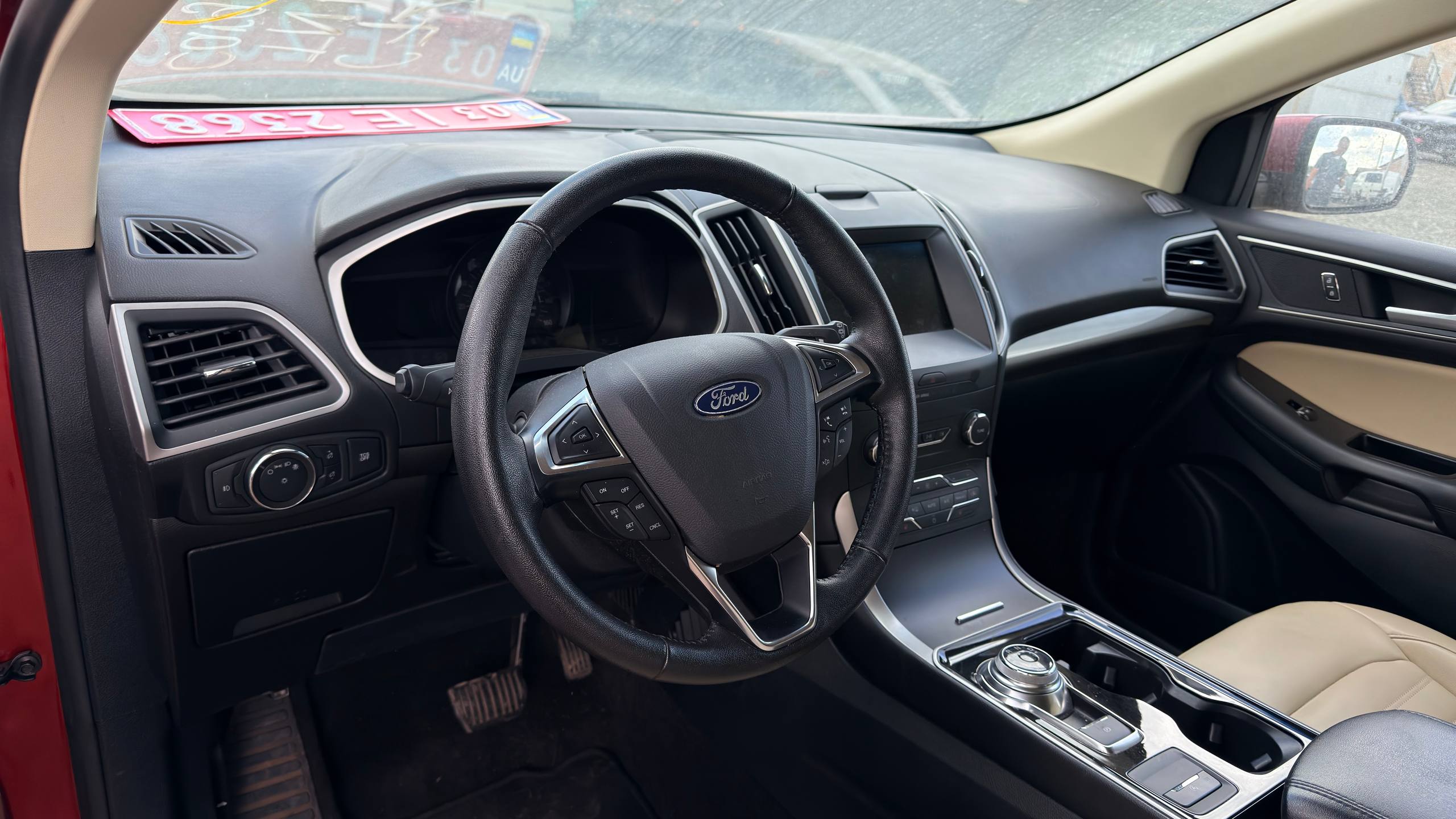 FORD EDGE SEL 2019