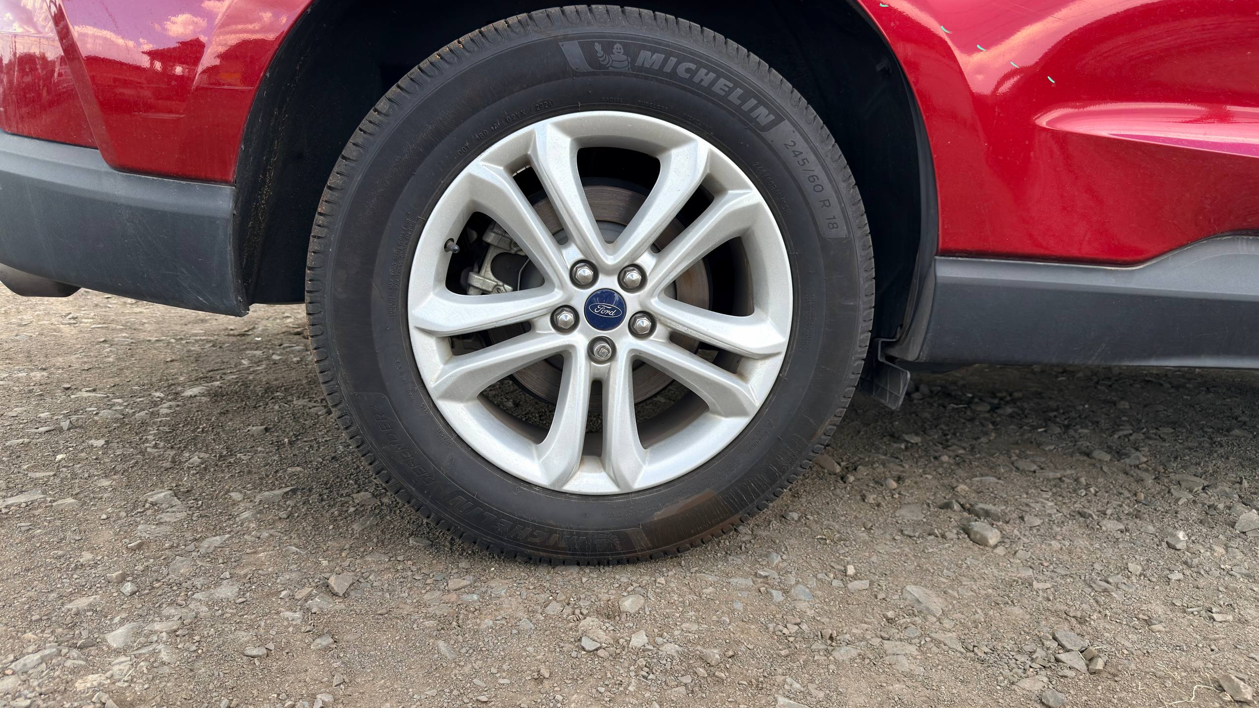 FORD EDGE SEL 2019