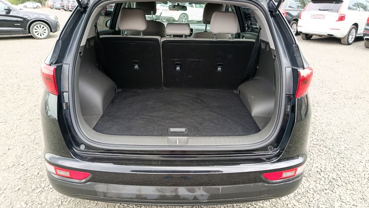 KIA SPORTAGE LX 2016