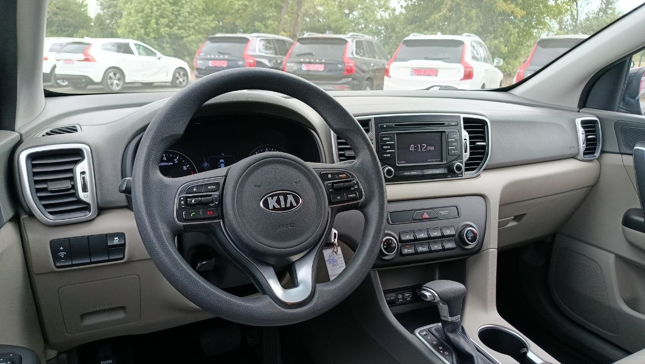 KIA SPORTAGE LX 2016