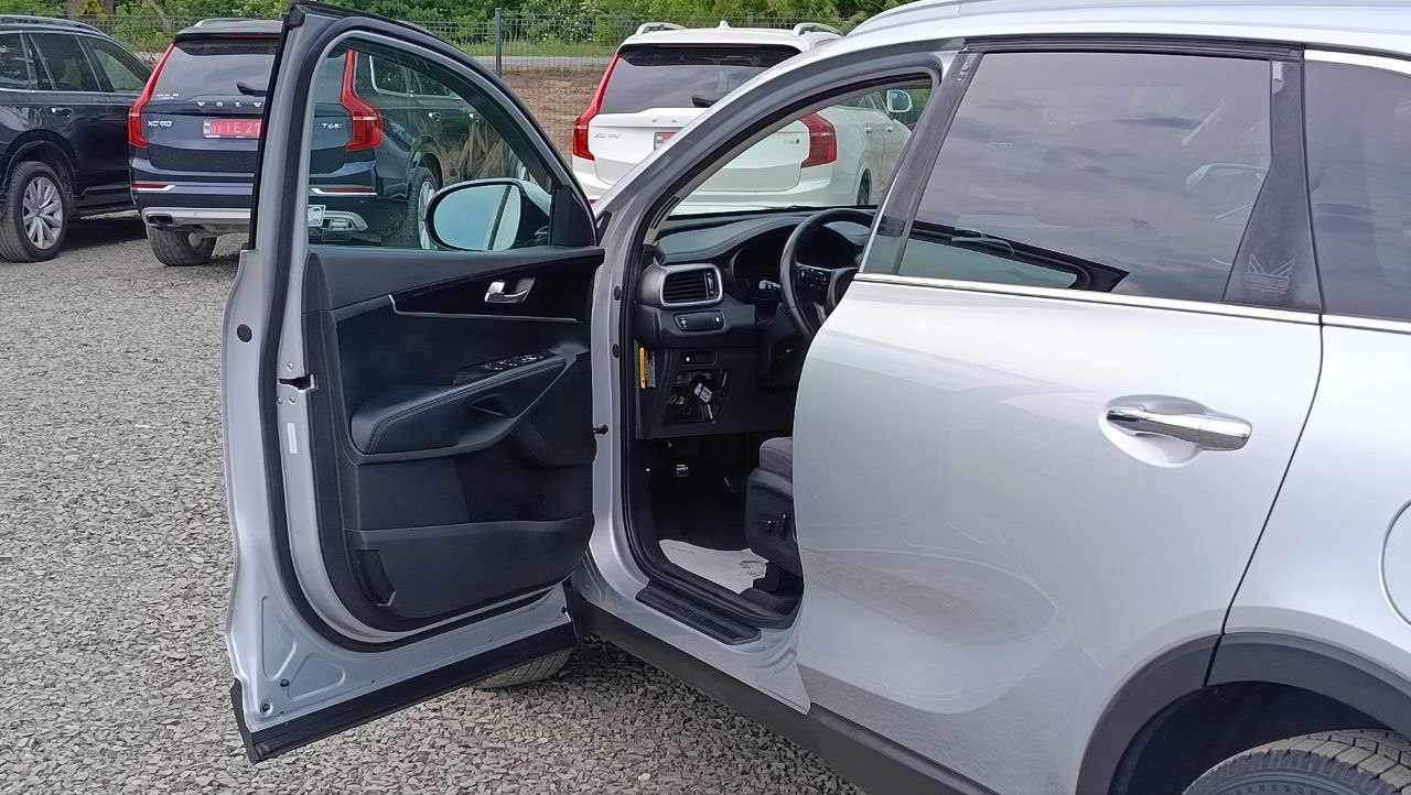 KIA SORENTO LX 2016