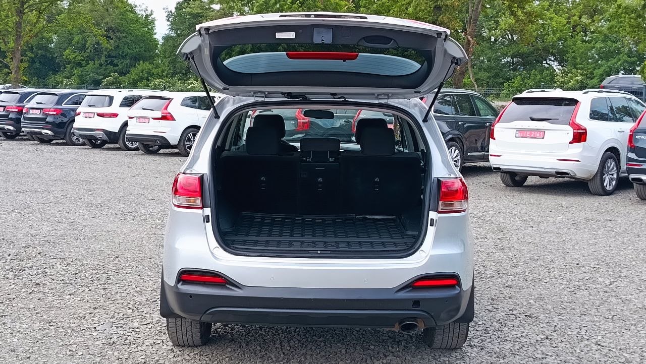 KIA SORENTO LX 2016