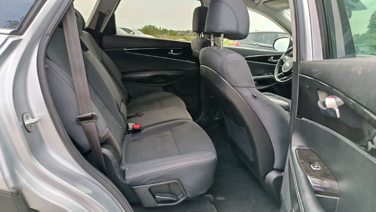 KIA SORENTO LX 2016