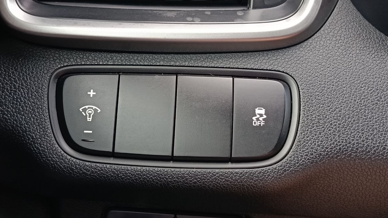 KIA SORENTO LX 2016