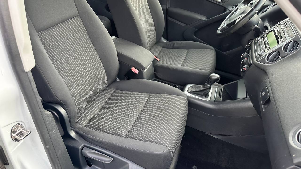 VOLKSWAGEN TIGUAN S 2014