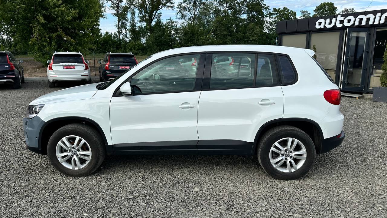 VOLKSWAGEN TIGUAN S 2014