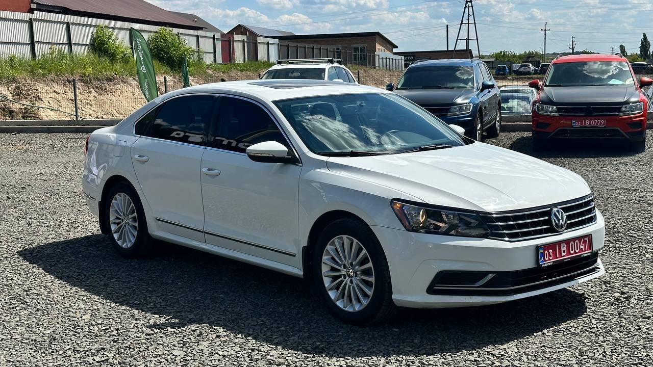VOLKSWAGEN PASSAT SE 2016