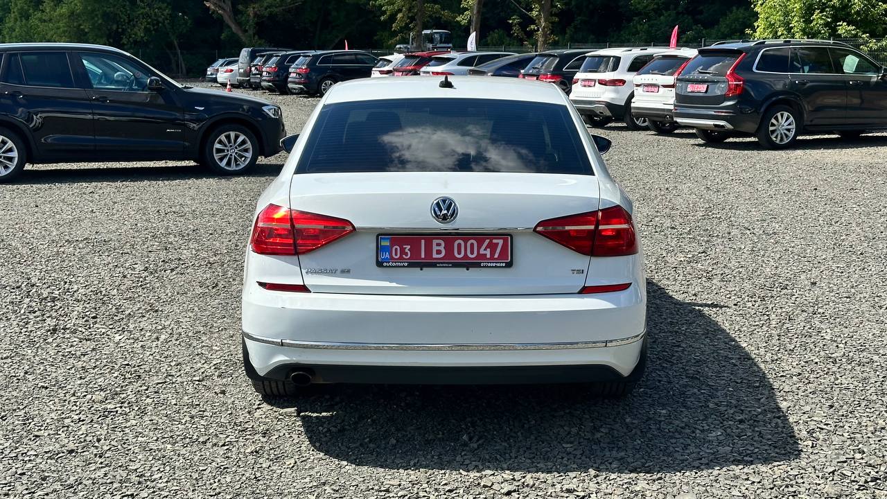 VOLKSWAGEN PASSAT SE 2016